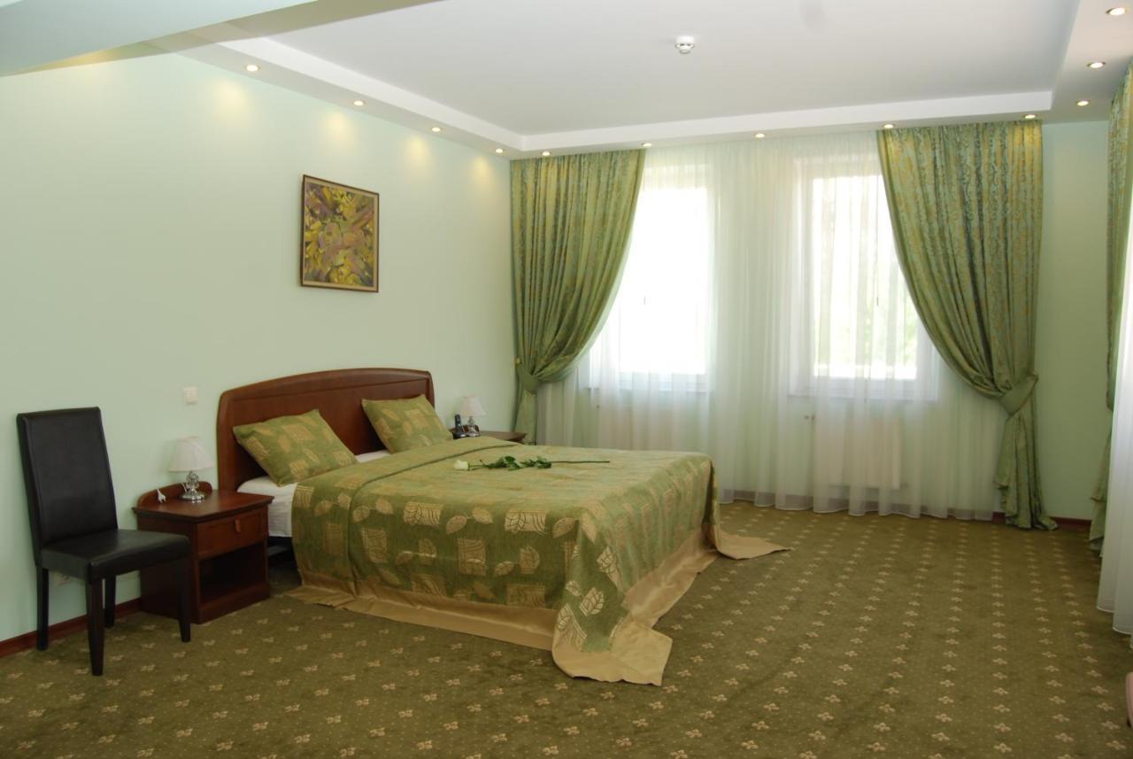Platinum Hotel Кишинів Екстер'єр фото