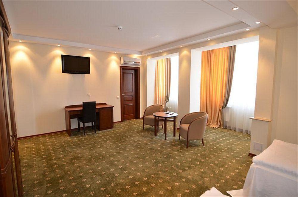 Platinum Hotel Кишинів Екстер'єр фото